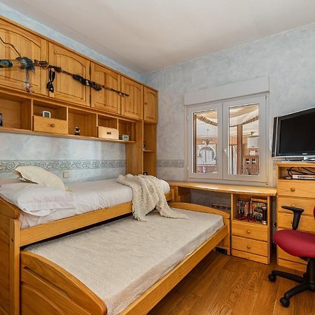 Waou Deluxe Cottage Titulcia ภายนอก รูปภาพ