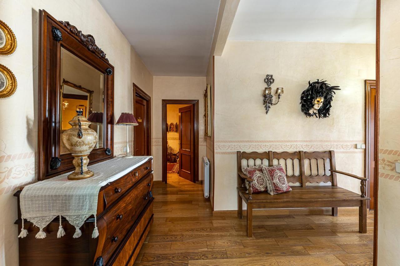 Waou Deluxe Cottage Titulcia ภายนอก รูปภาพ