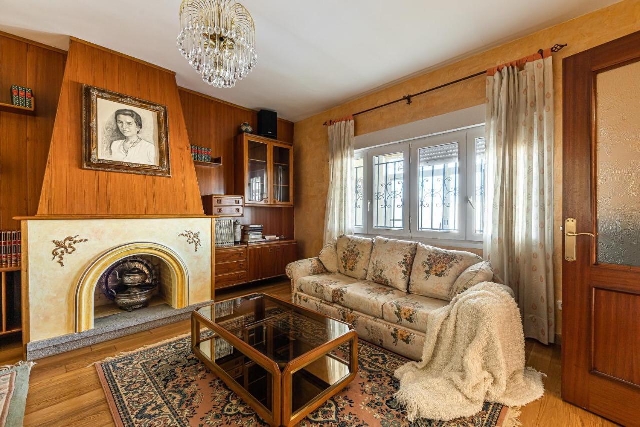 Waou Deluxe Cottage Titulcia ภายนอก รูปภาพ
